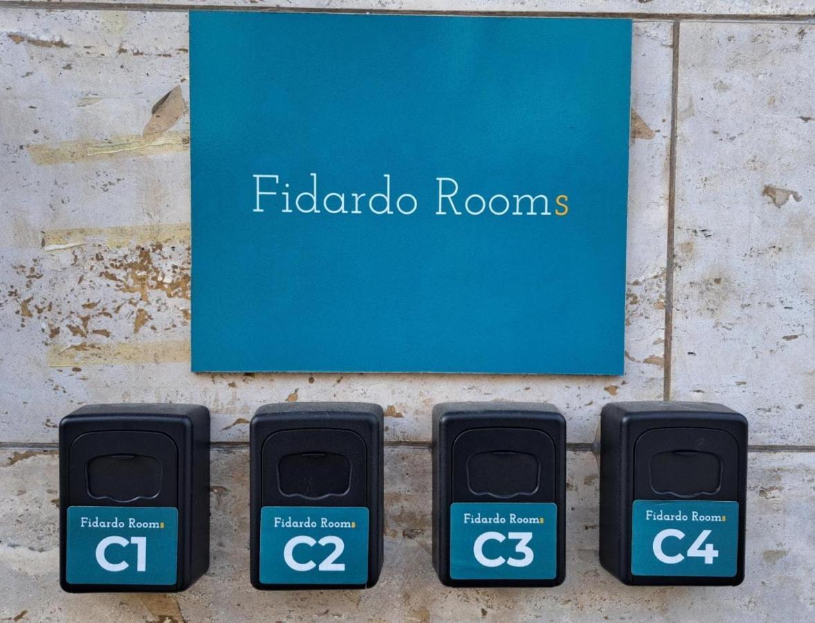 Fidardo Rooms Monopoli Exterior photo